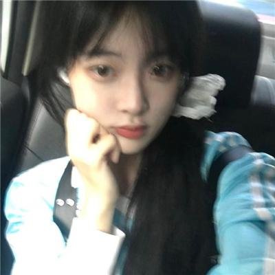 穿书后，我在七零狂揽主角气运